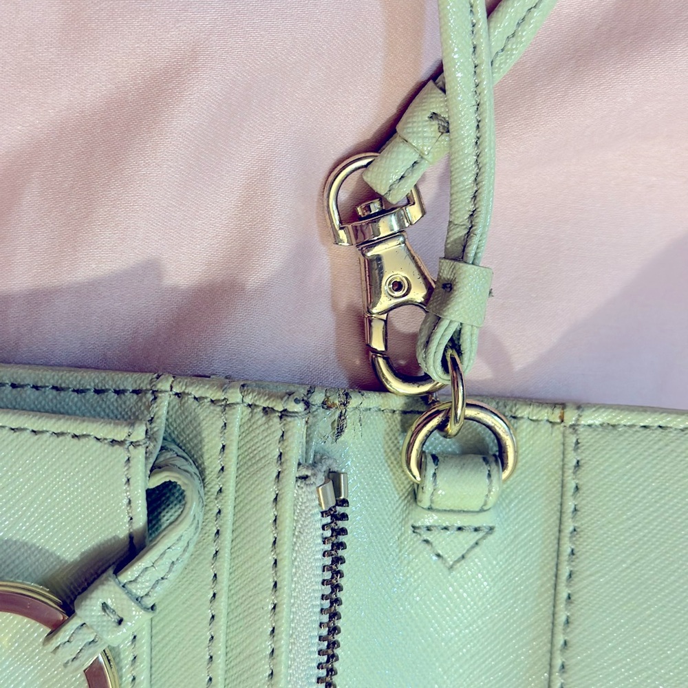 Vintage Tori Burch Envelope Clutch in Pale Green - Picture 7 of 10